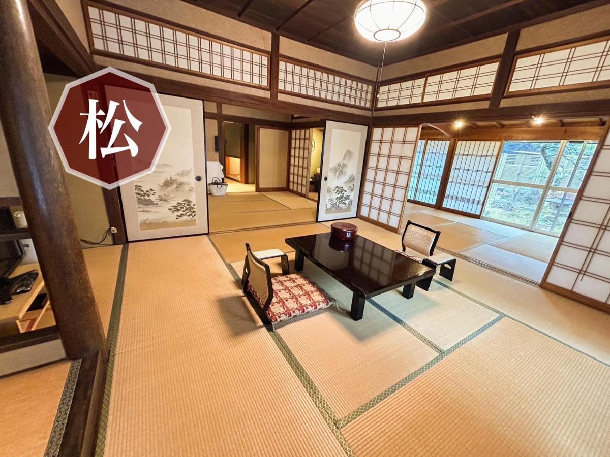 Sangai Ryokan Gotsu Exteriör bild