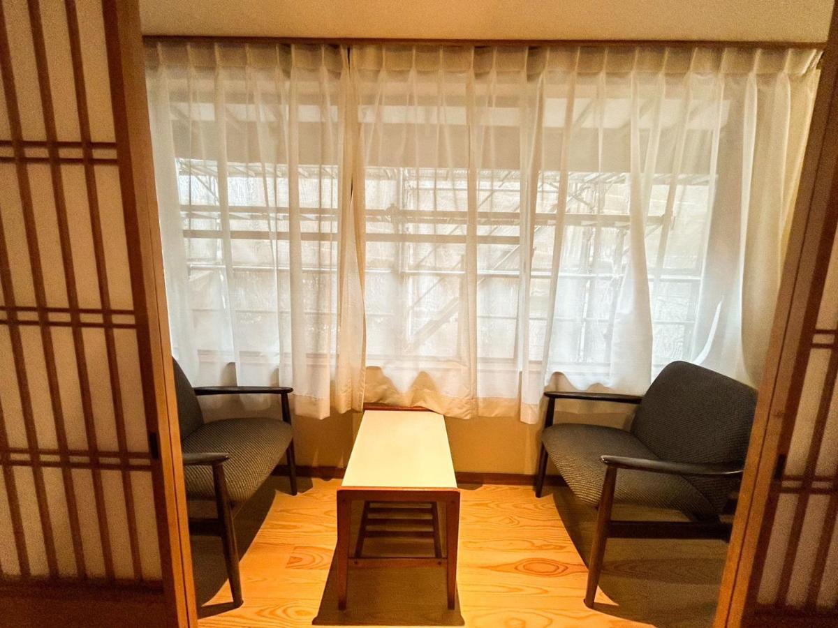 Sangai Ryokan Gotsu Exteriör bild