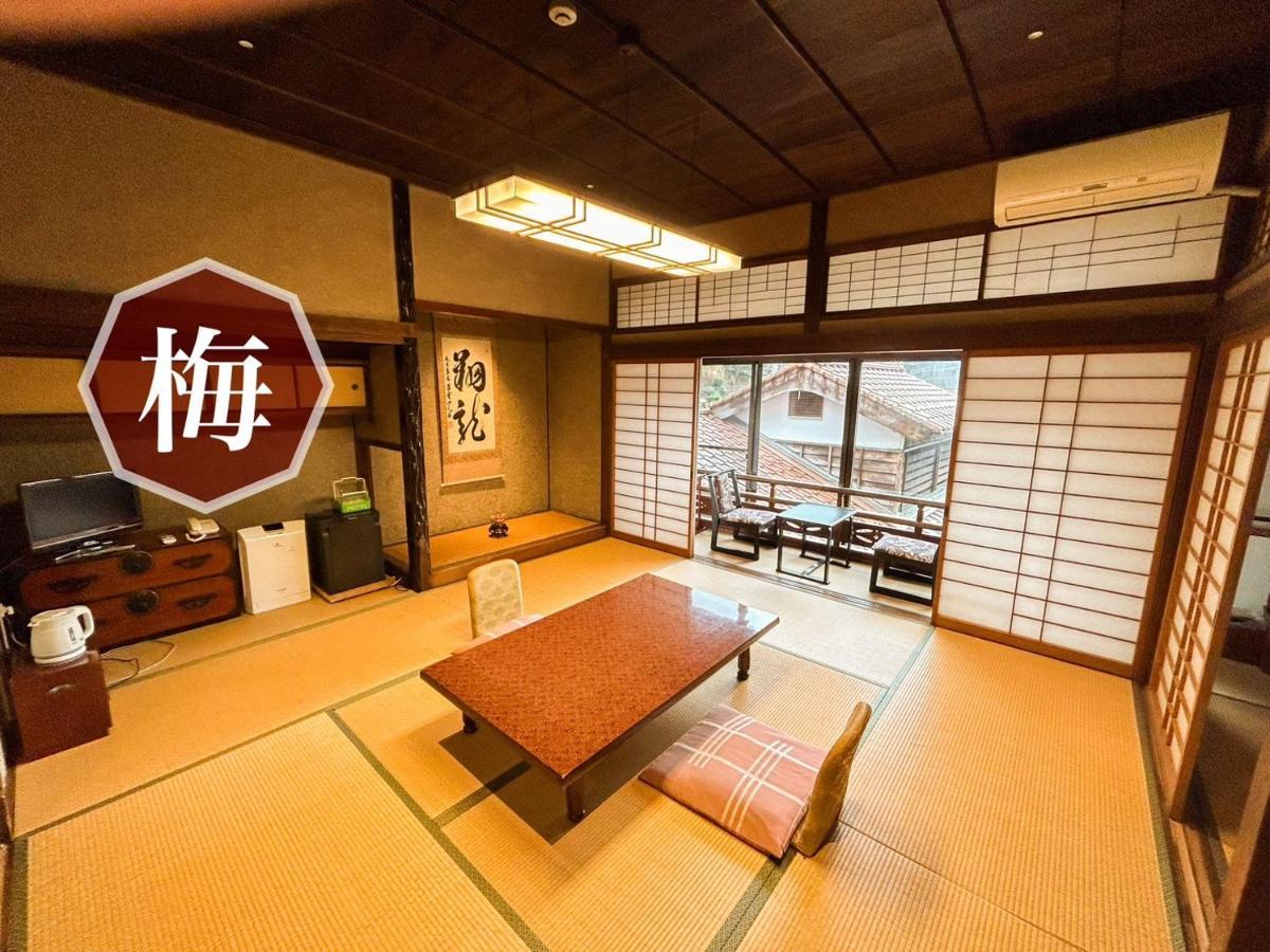 Sangai Ryokan Gotsu Exteriör bild